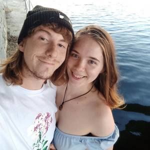 Meet your Posher, Kassandra